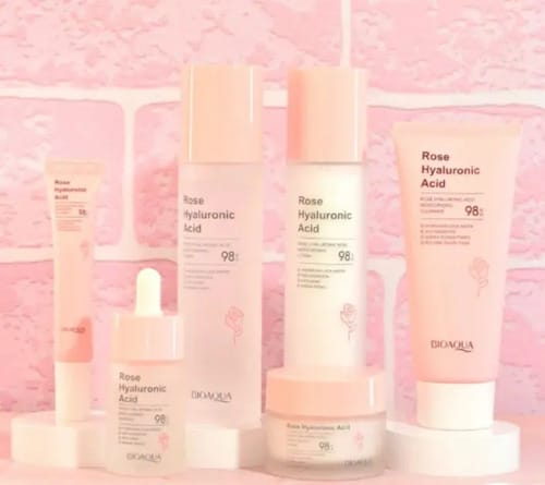 Kit Skincare Bioaqua Agua De Rosas Con Ácido Hialurónico