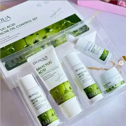 Kit Mini De Cuidado Facial Viajero Acido Salicilico Bioaqua