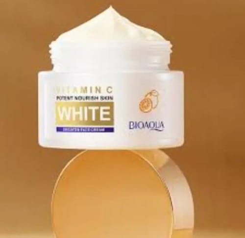 Crema Aclarante Vitamina C Antimanchas Antiedad Bioaqua Seca Día/noche
